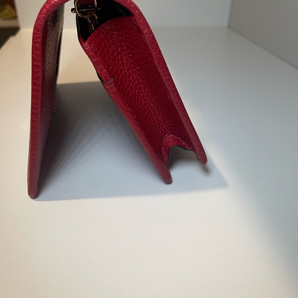 Gucci Marmont Wallet on Chain Bag. Almost New! - Picture 3 of 14